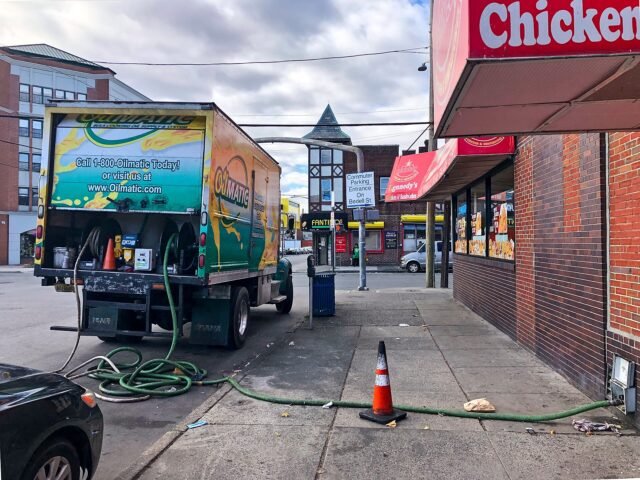 Used cooking oil collection truck for biodiesel feedstock